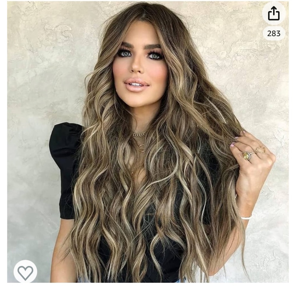 Long, wavy, ombré, lace front wig